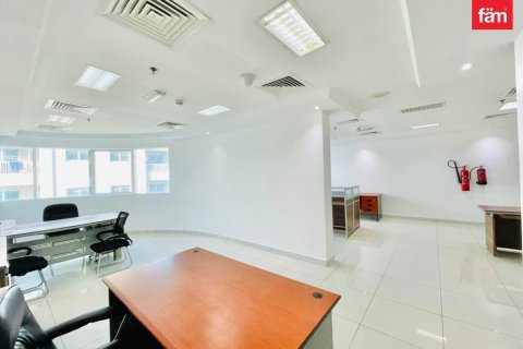64m² Office in Al Barsha, UAE No. 169804 5