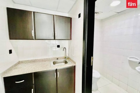 64m² Office in Al Barsha, UAE No. 169804 11