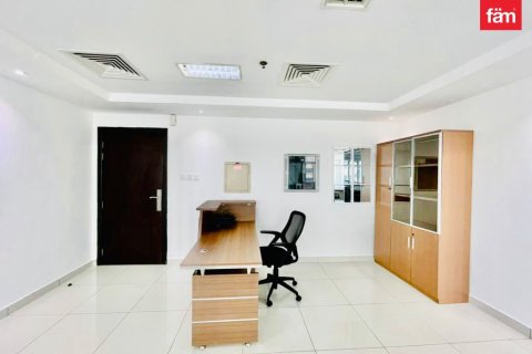 64m² Office in Al Barsha, UAE No. 169804 7