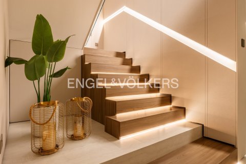 5 bedrooms Villa in Dubai, UAE No. 203521 15