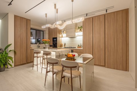 5 bedrooms Villa in Dubai, UAE No. 203521 10
