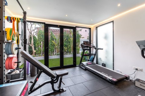 5 bedrooms Villa in Dubai, UAE No. 203521 22