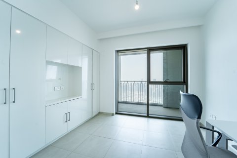 Apartment de 3 dormitorios en Zabeel, UAE No. 203519 8