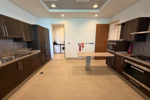Apartment de 2 dormitorios en Palm Jumeirah, UAE No. 203515 11