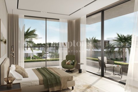 Villa de 4 dormitorios en Dubai, UAE No. 72963 2