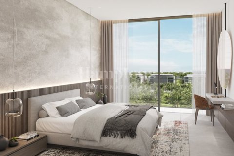 Villa de 4 dormitorios en Dubai, UAE No. 72963 1