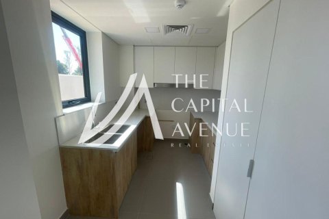 2 bedrooms Townhouse on the Yas Island, UAE No. 136895 9