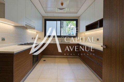 Villa de 5 dormitorios en  Yas Island, UAE No. 136898 8