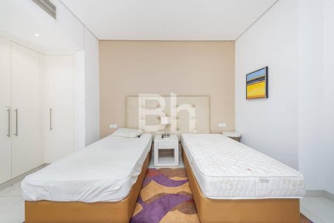 Квартира с 3 спальнями  №113853 10