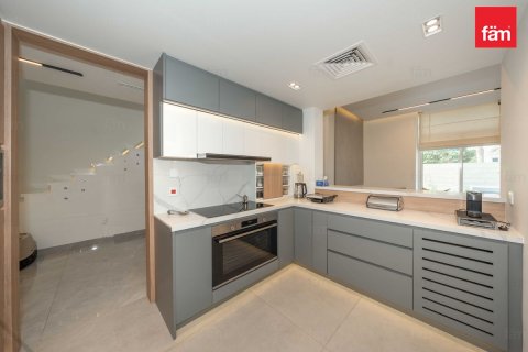 3 bedrooms Townhouse in Dubai, UAE No. 140309 11