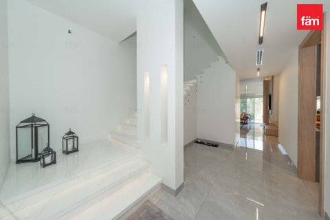 3 bedrooms Townhouse in Dubai, UAE No. 140309 18