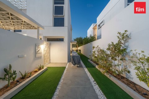 3 bedrooms Townhouse in Dubai, UAE No. 140309 26