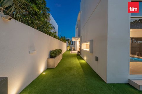 3 bedrooms Townhouse in Dubai, UAE No. 140309 28