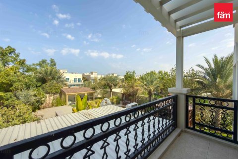 Villa de 2 chambres à Dubai, UAE No. 140310 27