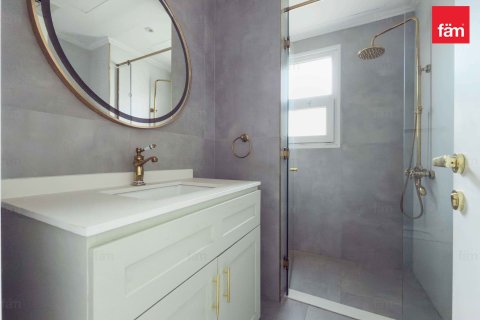 Villa de 2 chambres à Dubai, UAE No. 140310 17