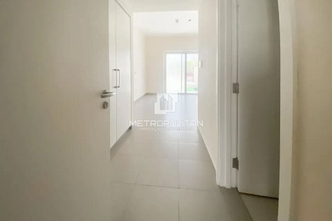 Appartement de 3 chambres No. 129803 14