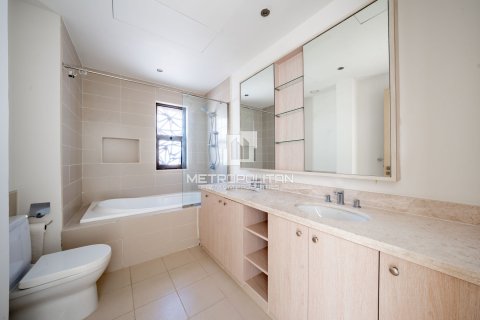 Townhouse de 3 dormitorios No. 129807 12