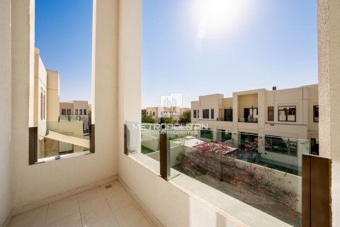 Townhouse de 3 dormitorios No. 129807 23