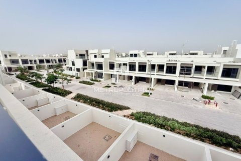 Townhouse de 3 dormitorios No. 129809 18