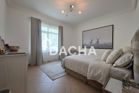 Appartement de 2 chambres à Shoreline Apartments, UAE No. 187592 6