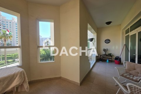 Appartement de 2 chambres à Shoreline Apartments, UAE No. 187592 13