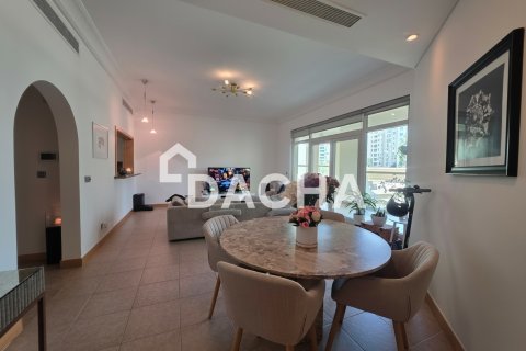 Appartement de 2 chambres à Shoreline Apartments, UAE No. 187592 4