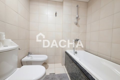 Appartement de 2 chambres à Shoreline Apartments, UAE No. 187592 12