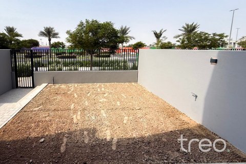 3 bedrooms Townhouse in Mudon, UAE No. 186664 4
