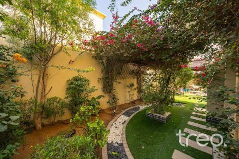 Villa de 2 dormitorios en The Springs, UAE No. 186660 14