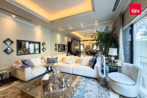 Villa de 5 chambres  No. 109567 8