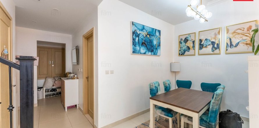 Villa de 2 chambres à Dubai, UAE No. 147783