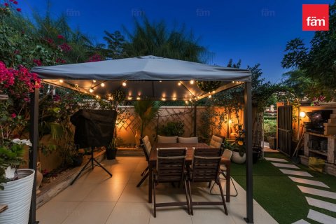 Villa de 2 chambres à Dubai, UAE No. 147783 19