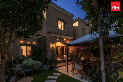 Villa de 2 chambres à Dubai, UAE No. 147783 22