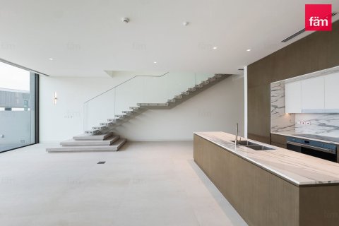 3 bedrooms Townhouse in Dubai, UAE No. 147786 13