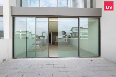3 bedrooms Townhouse in Dubai, UAE No. 147786 18