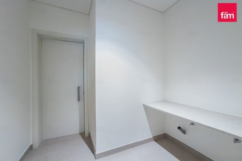 3 bedrooms Townhouse in Dubai, UAE No. 147786 4