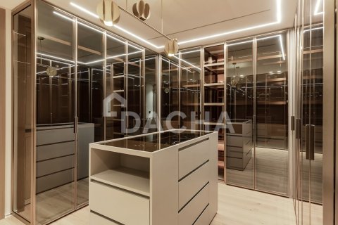 Вилла с 4 спальнями в Jumeirah Islands, ОАЭ №155372 6