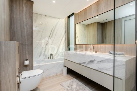 Вилла с 4 спальнями в Jumeirah Islands, ОАЭ №155368 14