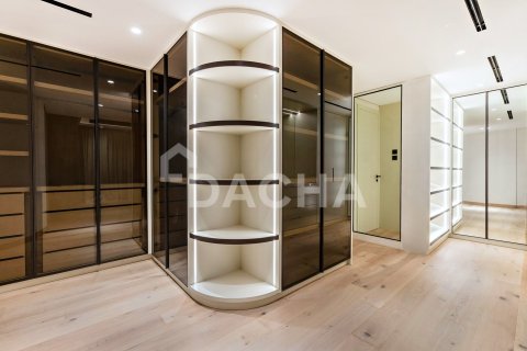 Вилла с 4 спальнями в Jumeirah Islands, ОАЭ №155368 10