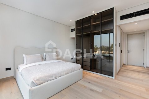 Вилла с 4 спальнями в Jumeirah Islands, ОАЭ №155368 17