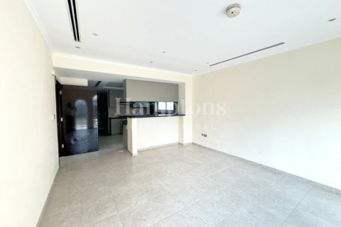 Villa de 3 dormitorios en Jumeirah Park Homes, UAE No. 72996 2