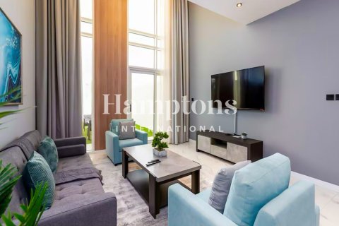 Villa de 2 dormitorios en Dubai Land, UAE No. 151519 3