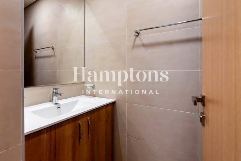 Villa de 2 dormitorios en Dubai Land, UAE No. 151519 16