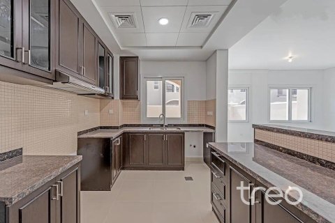 Таунхаус с 3 спальнями в Casa Viva, ОАЭ №188130 6