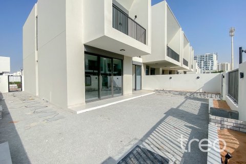 4 bedrooms Townhouse in Town Square, UAE No. 188128 8