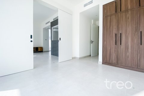4 bedrooms Townhouse in Town Square, UAE No. 188128 9