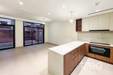 3 bedrooms Villa in Mudon, UAE No. 188126 11
