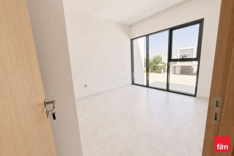 4 bedrooms Townhouse in Dubai, UAE No. 164363 12