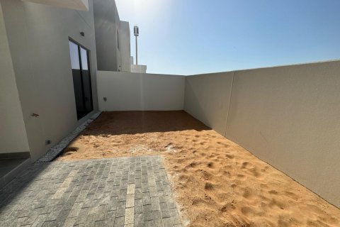 Townhouse de 3 dormitorios en  Yas Island, UAE No. 17874 3