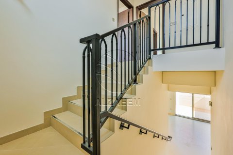 2 bedrooms Townhouse in Khalifa City, UAE No. 90364 7